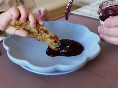 Grødpinde med smag af kanelsnegl